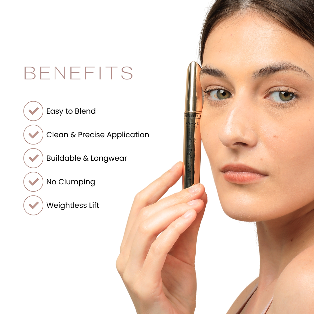 Best Long Lashting Mascara Curls and Lengthens your lashes