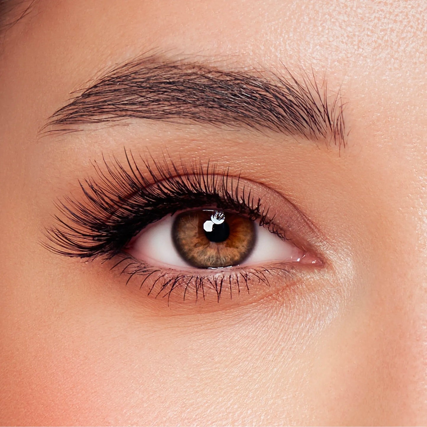 Best Long-Lasting Mascara Curls and Lengthens for Voluminous Lashes